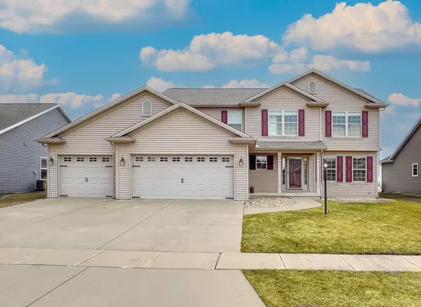 405 Potomac AVE,  Savoy,  IL 61874