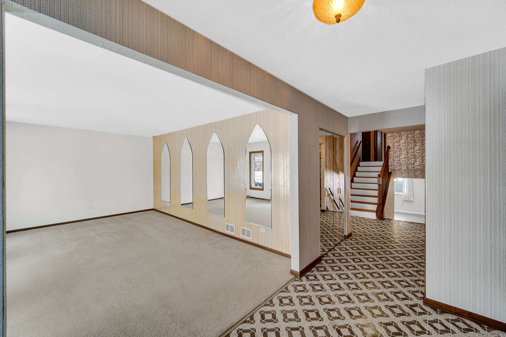 Tinley Park, IL 60487,17555 Rosewood LN