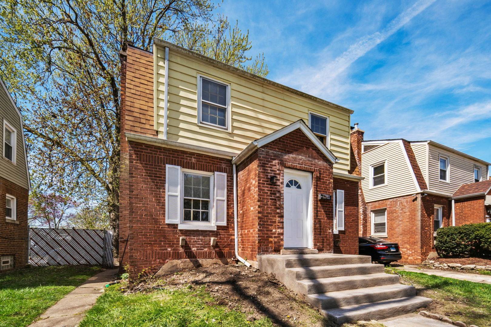 12532 S Throop ST, Calumet Park, IL 60827