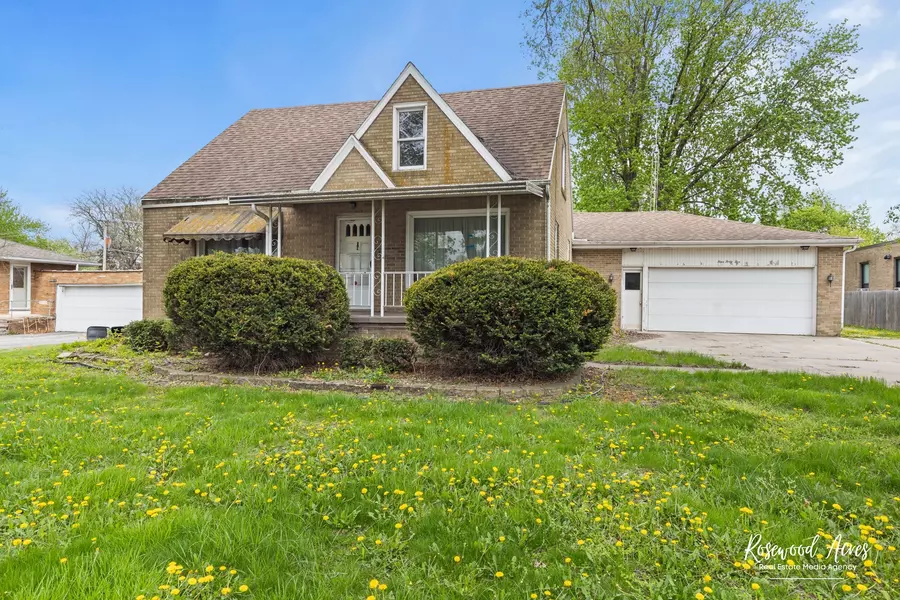 445 W Division ST, Manteno, IL 60950