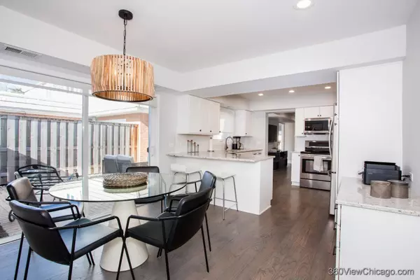 Highland Park, IL 60035,1462 Saint Tropez CT