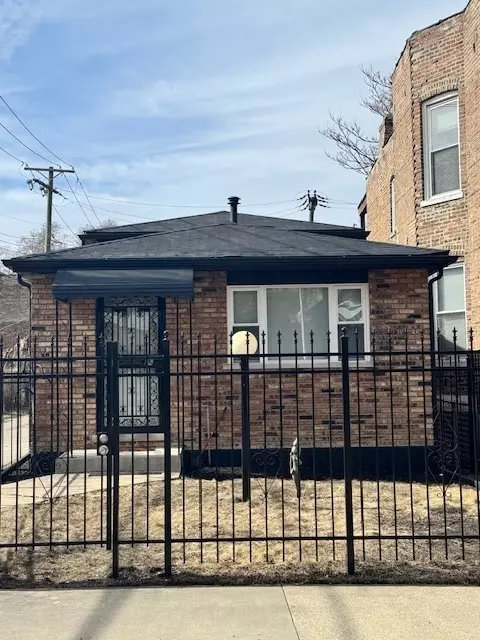 Chicago, IL 60636,6242 S PAULINA ST