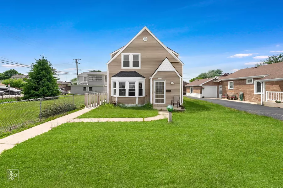 3706 Ruby ST, Schiller Park, IL 60176