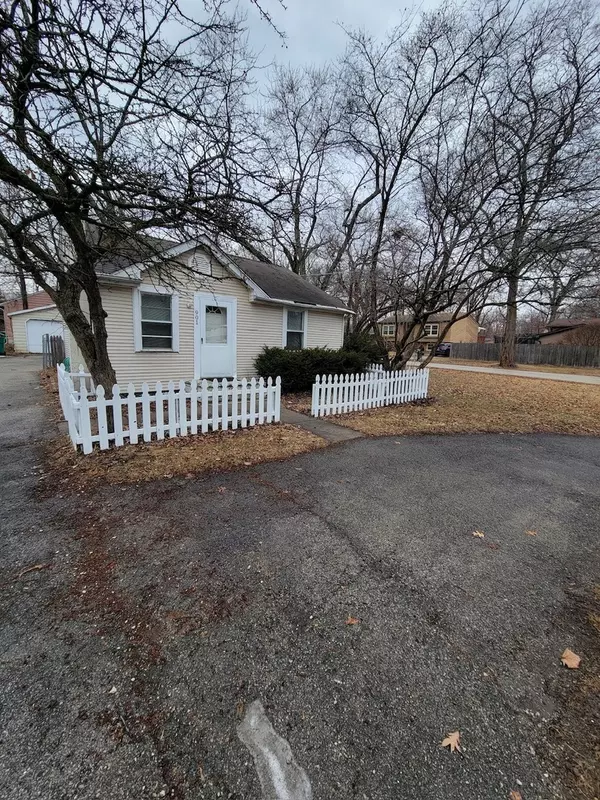 Zion, IL 60099,901 Wilson CT