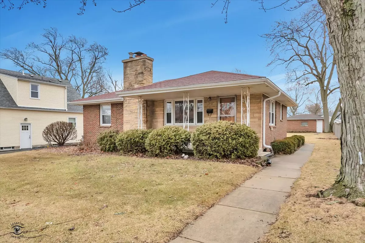 Lockport, IL 60441,627 E 12th ST