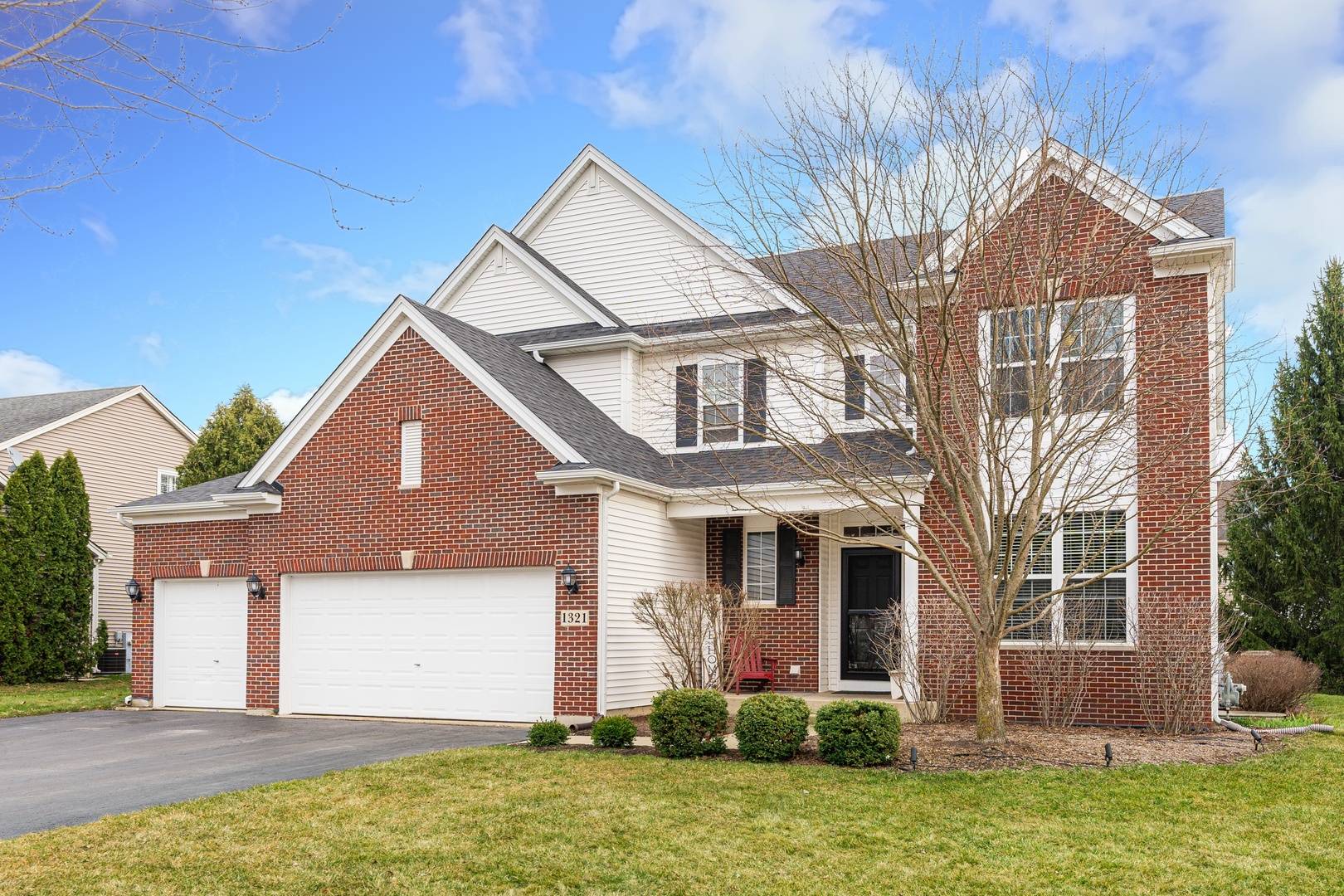 Sugar Grove, IL 60554,1321 Slater ST