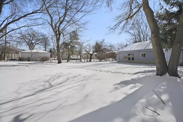 Round Lake Beach, IL 60073,1417 Melrose AVE