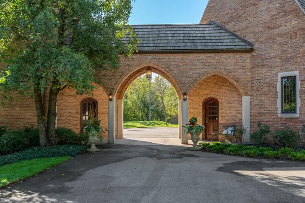 Northbrook, IL 60062,34 BRIDLEWOOD RD