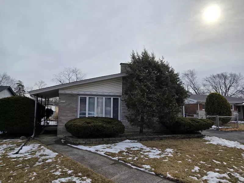 15251 Ridgeway AVE, Midlothian, IL 60445