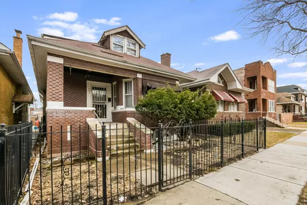 6621 S Fairfield AVE, Chicago, IL 60629