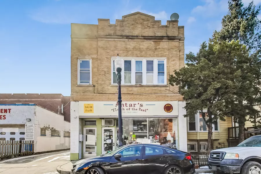 2215 W Lawrence AVE, Chicago, IL 60625