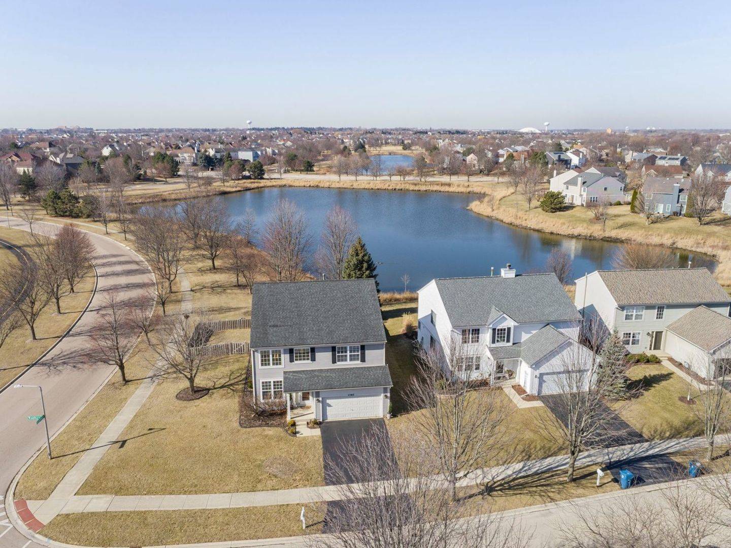 Aurora, IL 60503,1785 Woodbury LN