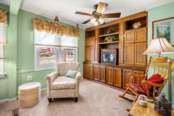 Wauconda, IL 60084,715 Northshore DR