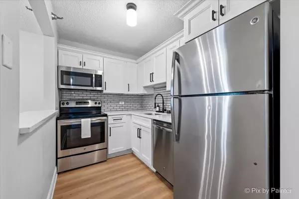 Chicago, IL 60611,480 N Mcclurg CT #909
