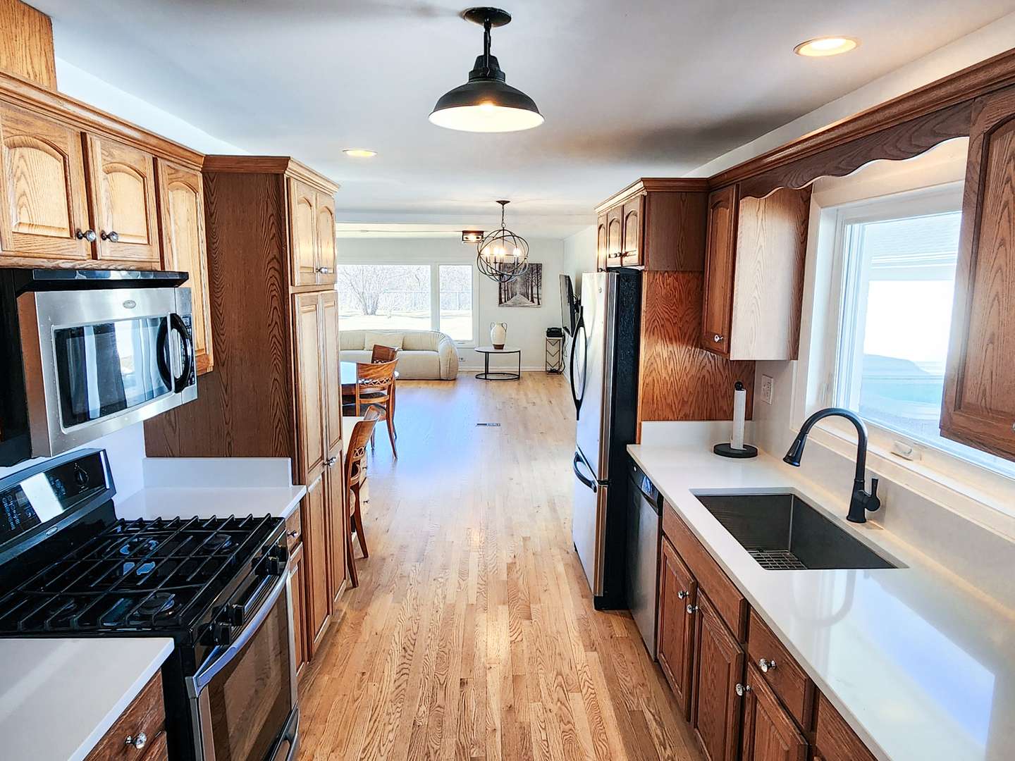 Western Springs, IL 60558,5625 Ridgewood DR