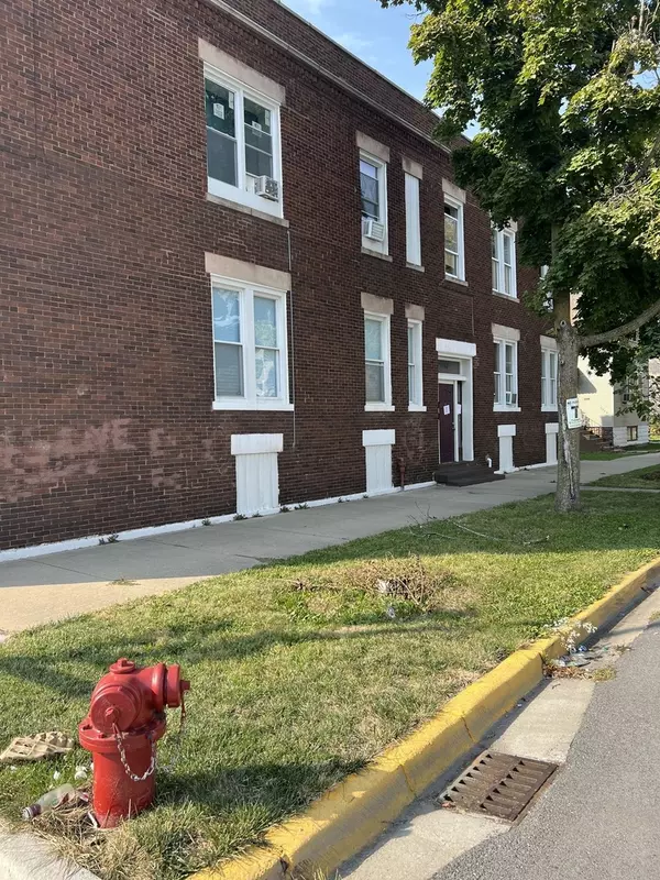 1500 W 71st ST, Chicago, IL 60636