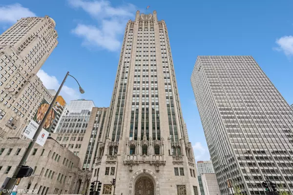 435 N Michigan AVE #710,  Chicago,  IL 60611