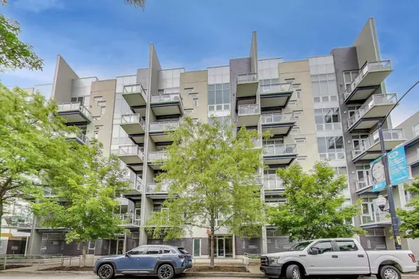 1120 W Adams ST #4W, Chicago, IL 60607