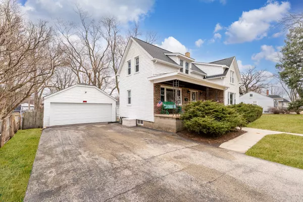 Zion, IL 60099,3223 Emmaus AVE
