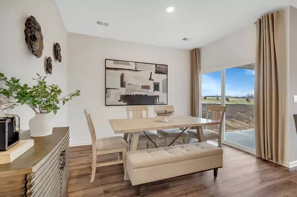 Bartlett, IL 60103,1133 Bluebell LN