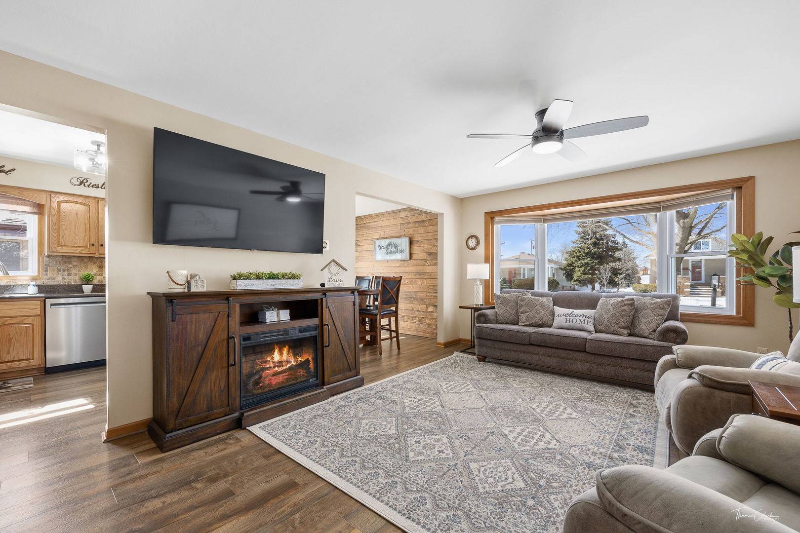 Crest Hill, IL 60403,1706 Dearborn ST