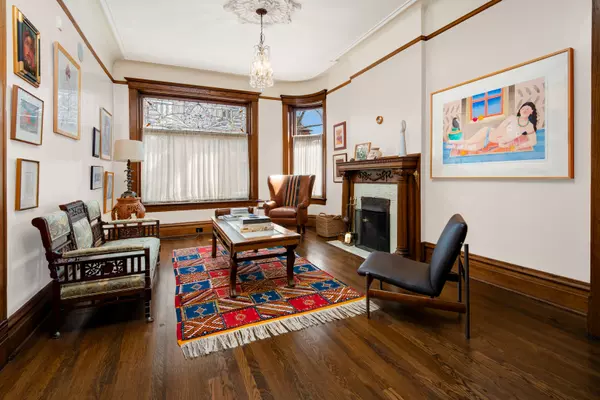 Chicago, IL 60647,1646 N Leavitt ST