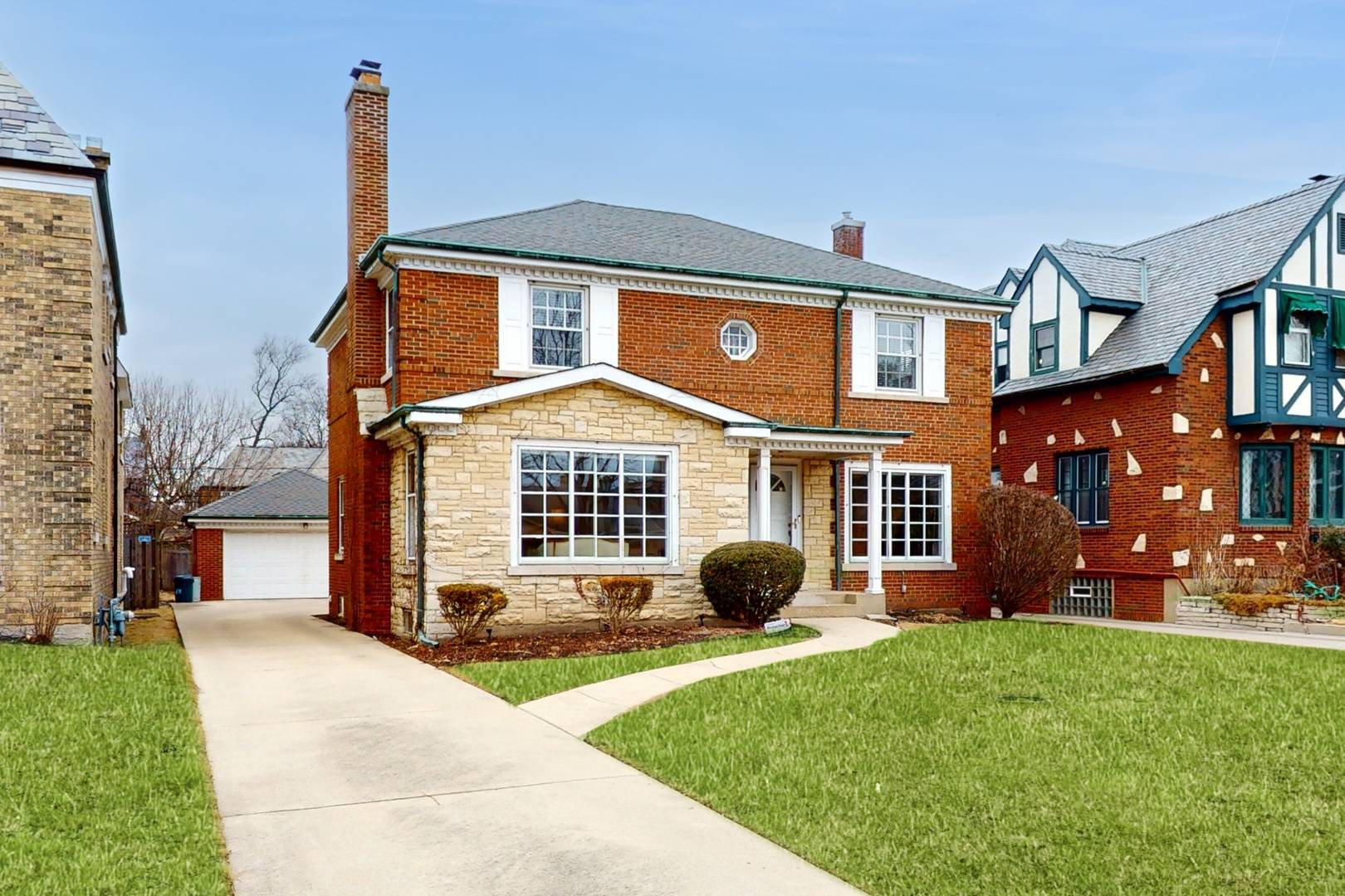 1422 Jackson AVE, River Forest, IL 60305