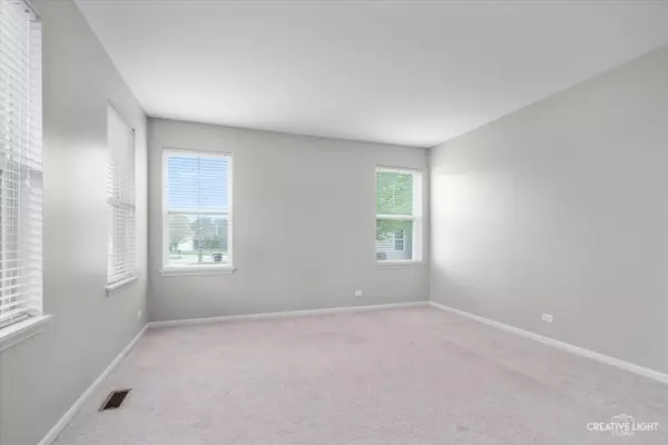 Oswego, IL 60543,117 Preakness DR