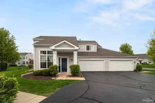 Oswego, IL 60543,231 Grays DR #1