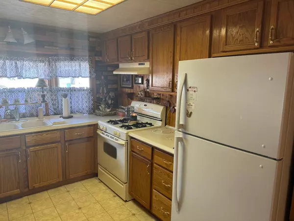 Rock Falls, IL 61071,1600 Riverdale RD #43