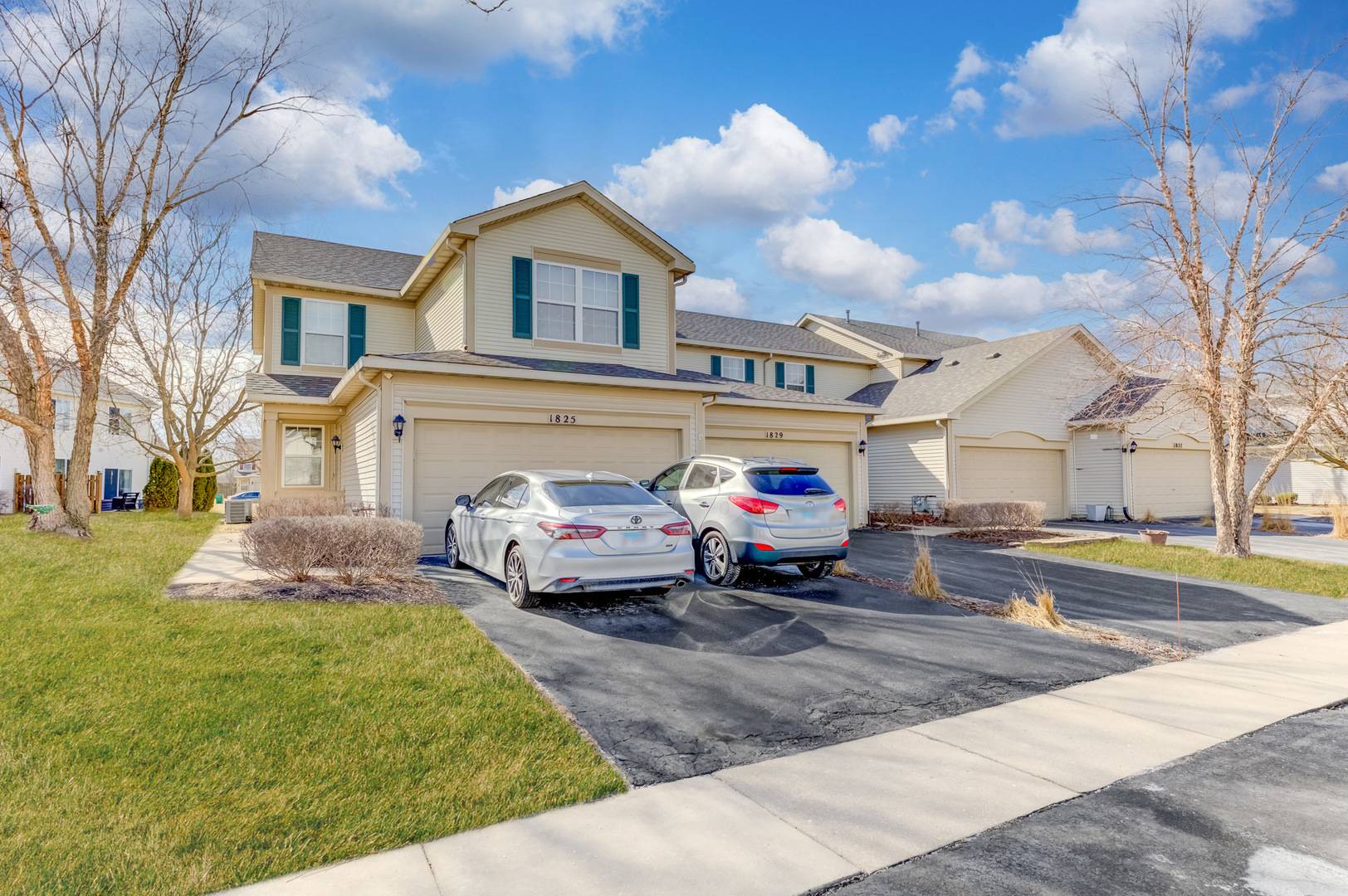 Romeoville, IL 60446,1829 N Wentworth CIR #1829