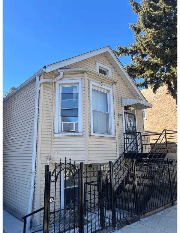 3748 S Parnell AVE, Chicago, IL 60609