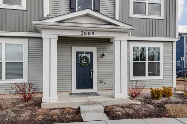 Grayslake, IL 60030,1665 Albany ST
