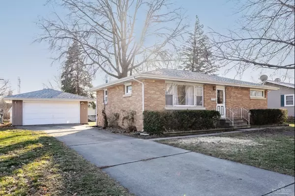 320 W State ST, North Aurora, IL 60542