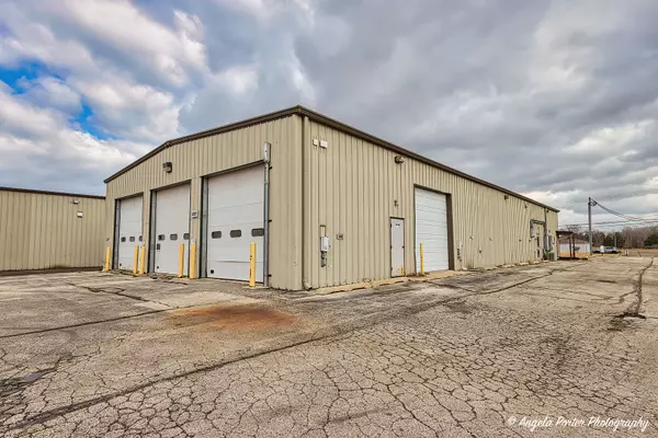 Round Lake Beach, IL 60073,Address not disclosed