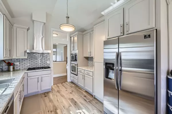Elgin, IL 60120,1254 Bradley CIR