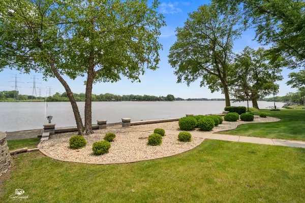 Morris, IL 60450,8043 Tamarack LN