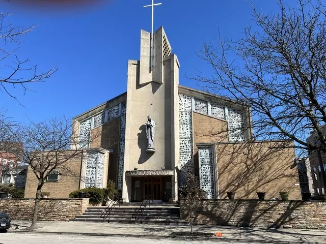Chicago, IL 60642,1315 W ohio ST