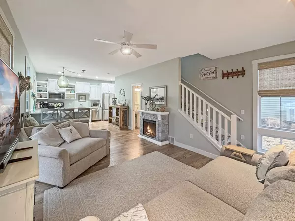 Ottawa, IL 61350,179 Leeward Way #9
