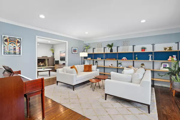 Highland Park, IL 60035,680 Kincaid ST