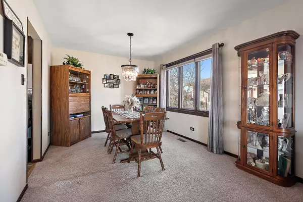 Oak Forest, IL 60452,15706 La Paz CT