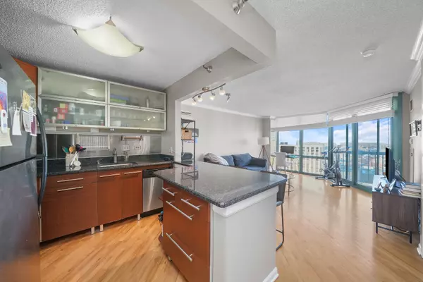 Chicago, IL 60610,111 W MAPLE ST #1510