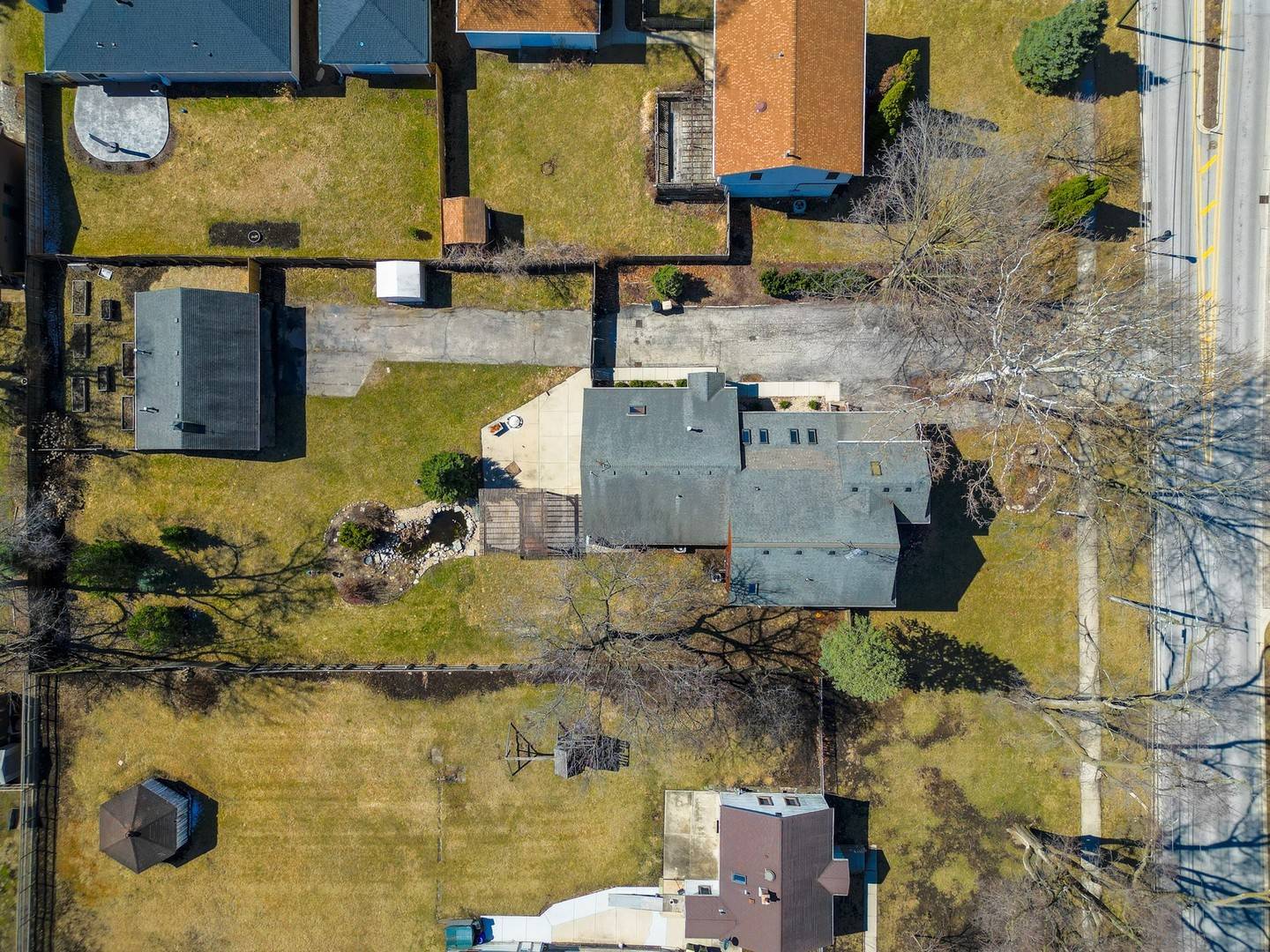 Warrenville, IL 60555,29W025 Warrenville RD