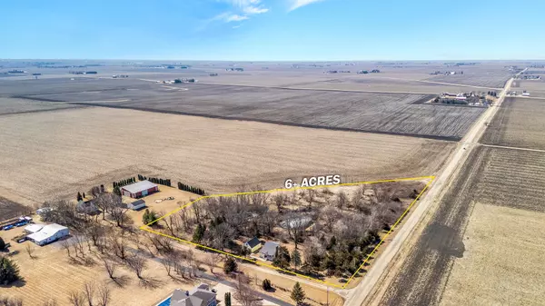Clare, IL 60111,5282 Rich RD