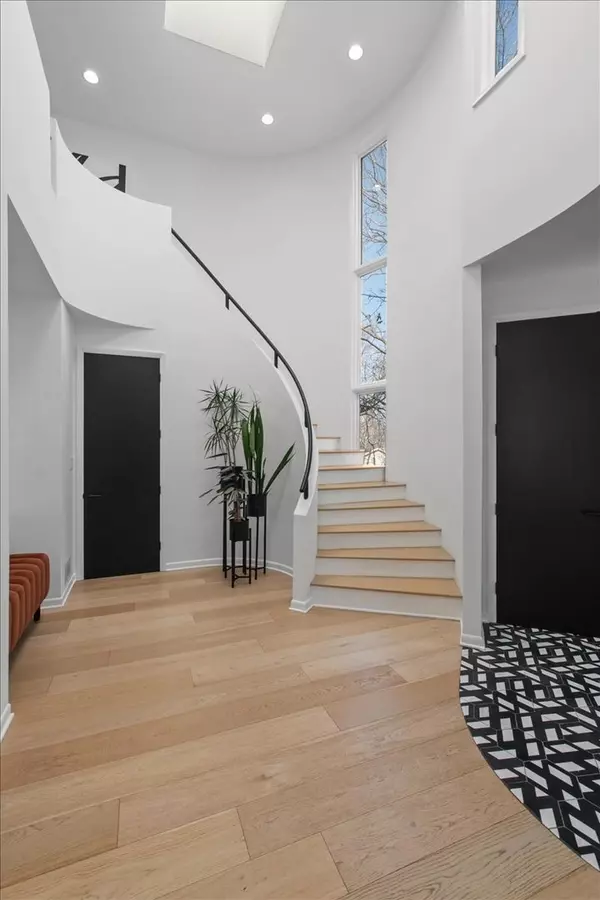 Highland Park, IL 60035,446 Ellridge CIR