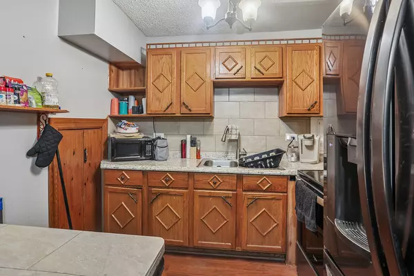 Rolling Meadows, IL 60008,2312 Algonquin RD #3
