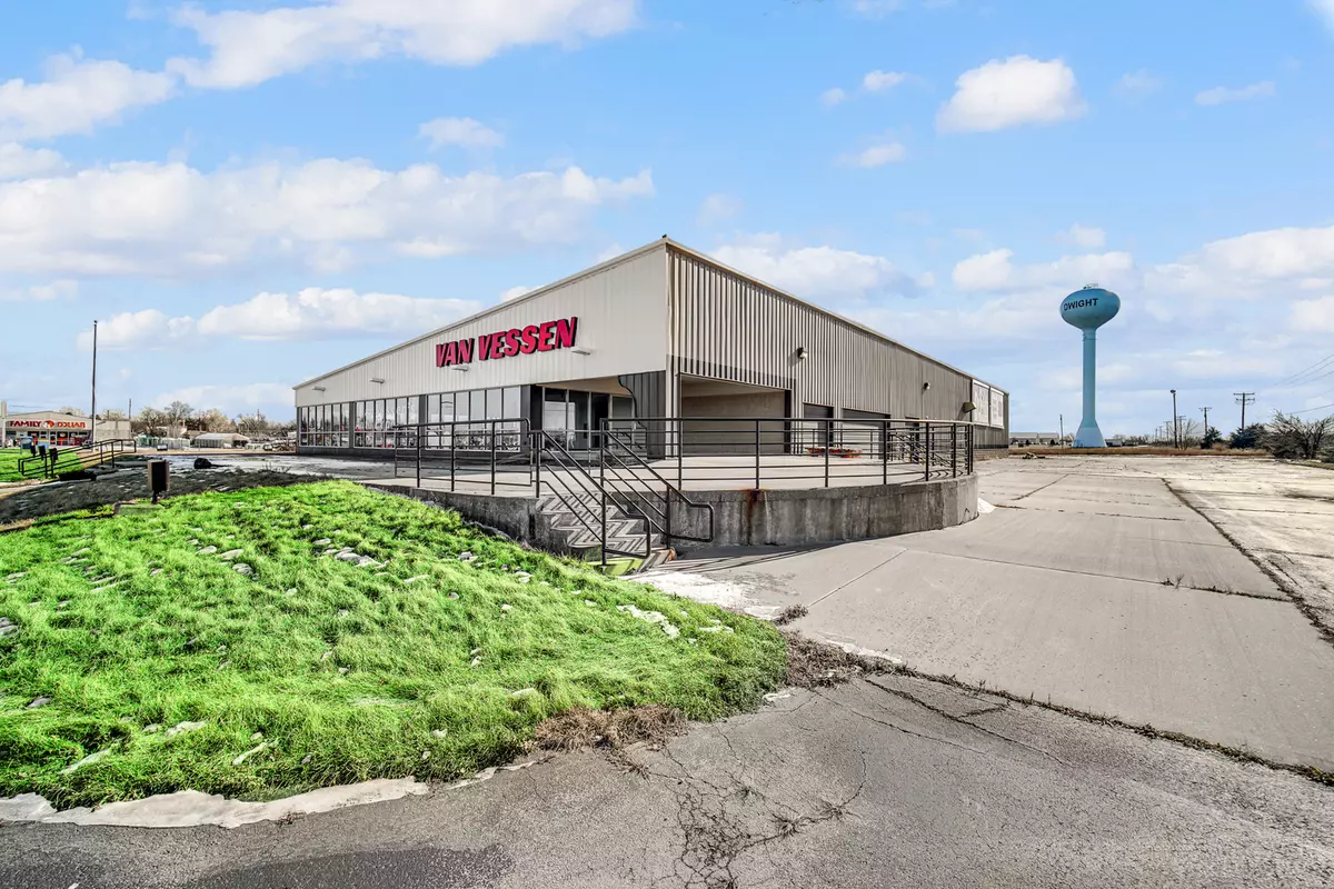 Dwight, IL 60420,101 Watters DR