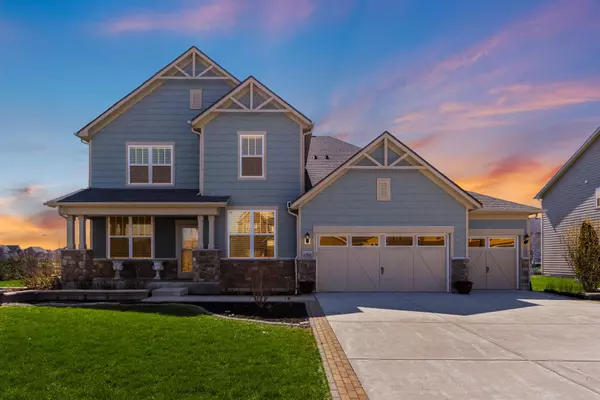 4304 Plantree RD, Naperville, IL 60564