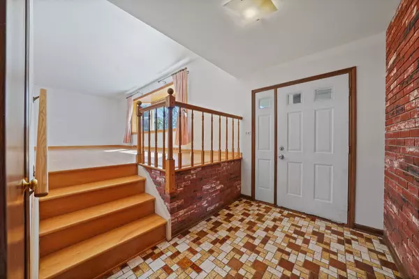 Glen Ellyn, IL 60137,564 Harding AVE