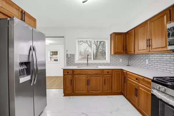 Dolton, IL 60419,514 E 144th PL